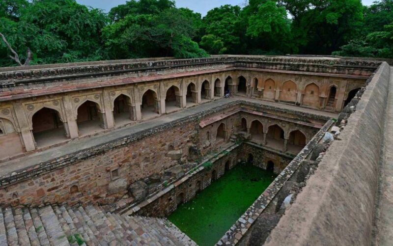 Delhi: Mehrauli With Some Prominent Sites Walk Tours - Important Information