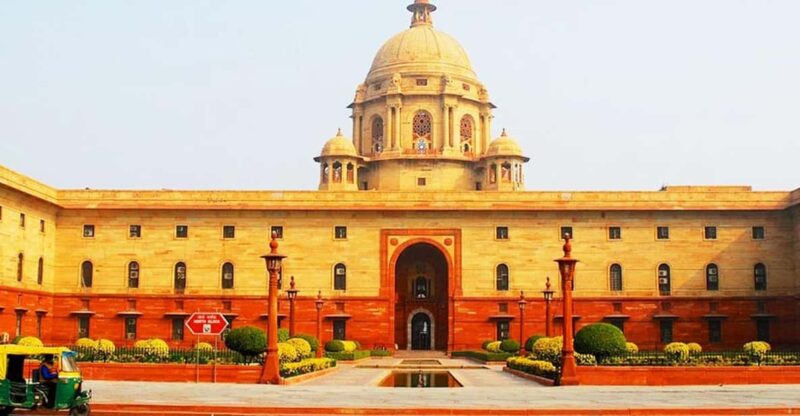 Delhi: Old and New Delhi City Private Guided Day Trip - Itinerary Highlights