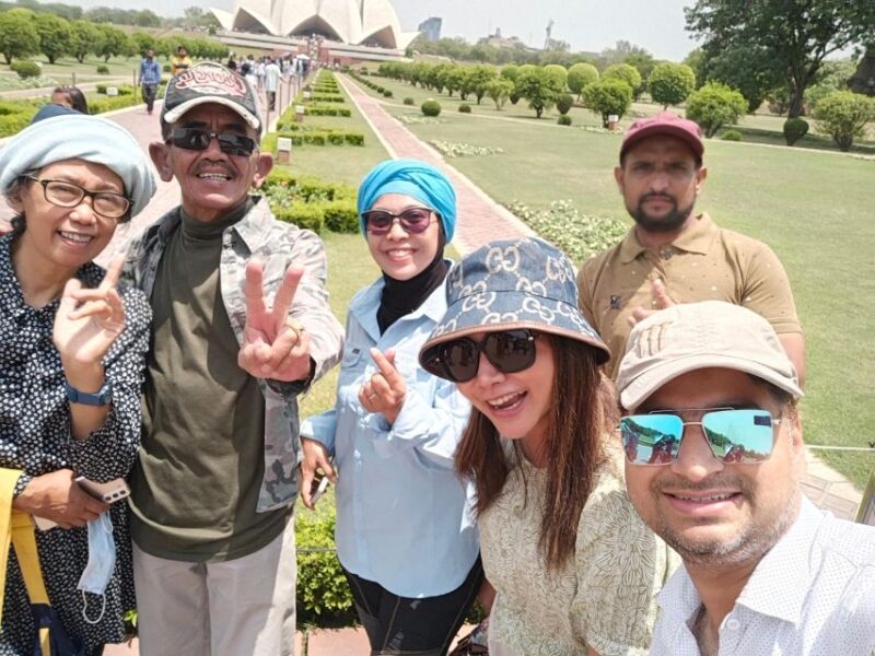 Delhi: Old and New Delhi City Private Guided Day Trip - Key Points