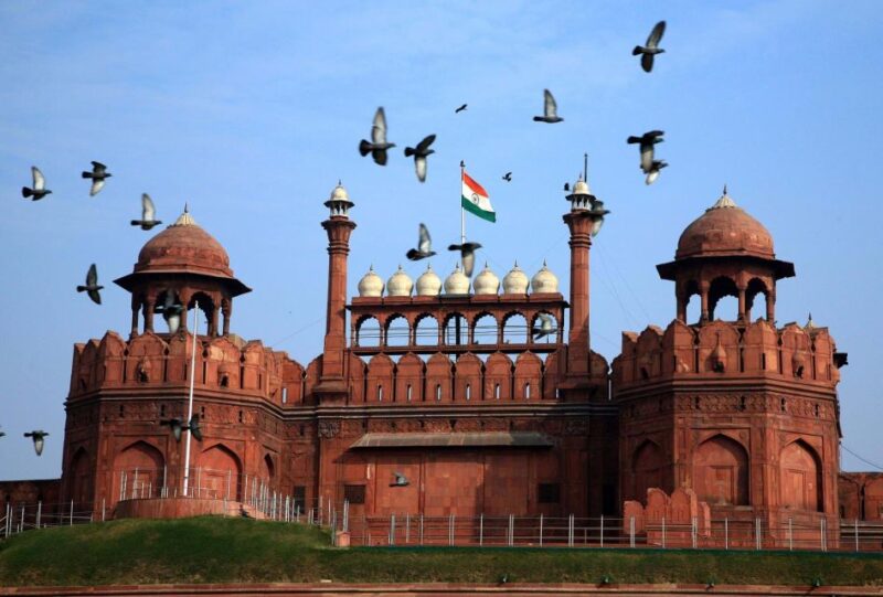 Delhi: Old and New Delhi Full-Day Private Tour With Lunch - Key Attractions