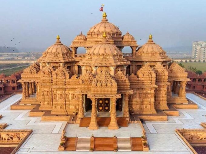 Delhi: Old and New Delhi Guide Full and Half-Day Tour By Car - Important Details