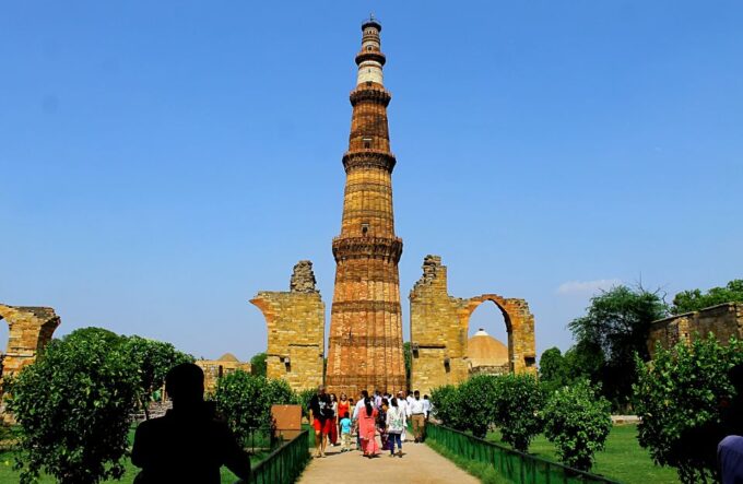 Delhi: Old and New Delhi Private Full or Half-Day Tour - Reserve and Pay Later