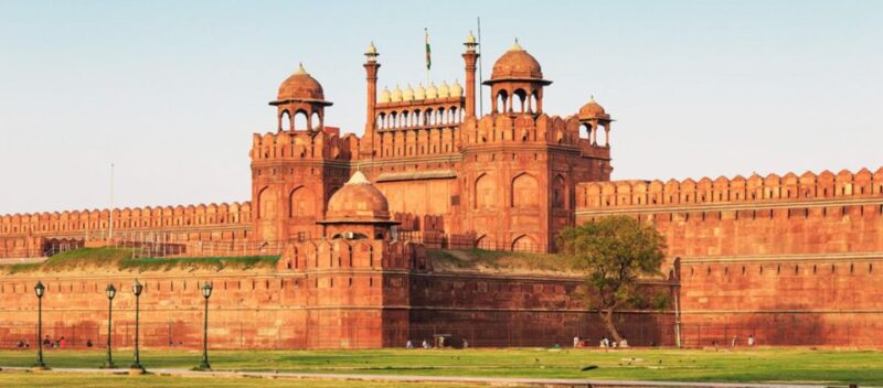 Delhi: Old and New Delhi Private Guided City Tour - Itinerary and Highlights