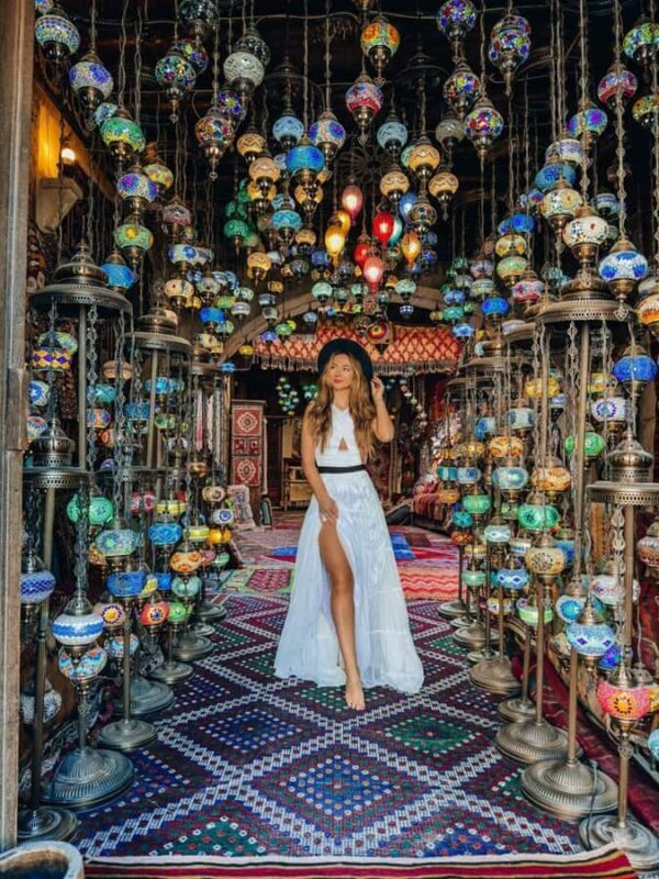 Delhi: Personalized Shopping Tour with Female Expert - Who Will Love This Tour?