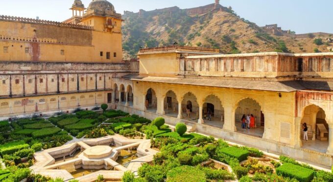 Delhi: Private 3-Day Golden Triangle Experience - Accommodation Options