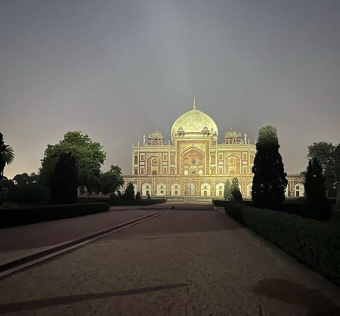 Delhi: Private Old and New Delhi Guided City Tour 4-8 Hours - Languages Offered