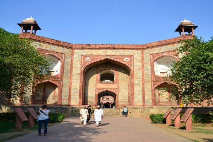 Delhi: Private Tour of Old & New Delhi With Optional Tickets - Frequently Asked Questions
