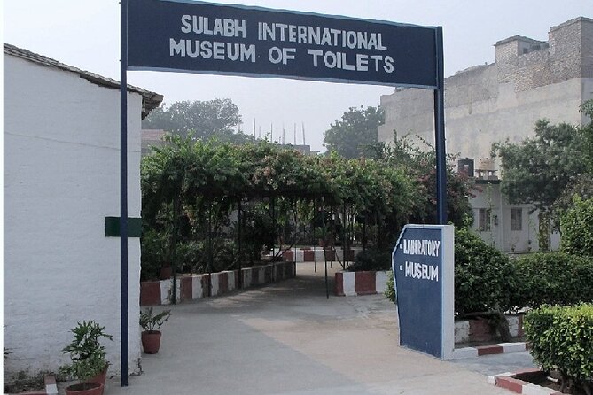 Delhi Sulabh International Museum of Toilets - Ancient, Medieval, and Modern Toilets