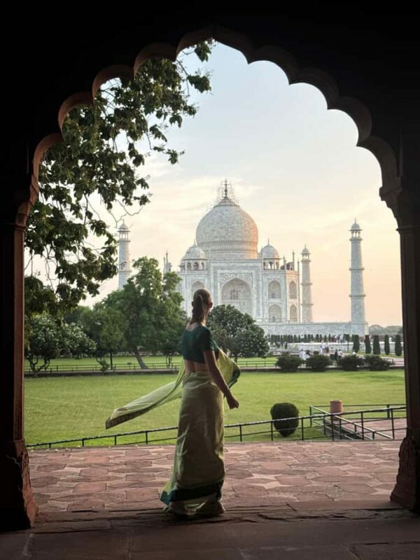 Delhi: Taj Mahal, Agra Fort, Baby Taj Tour With 5-Star Lunch - Who Should Consider This Tour?