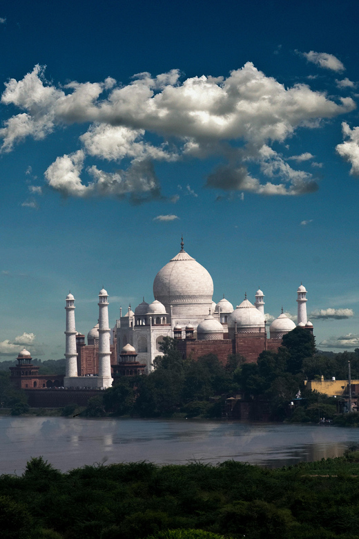 Delhi: Taj Mahal & Agra Fort Private Day Trip With Transfer - Tour Experience