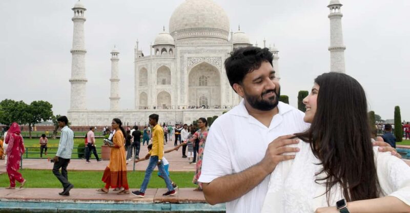 Delhi: Taj Mahal, Elephant & Bear Rescue Center Tour By Car - Itinerary Details