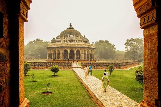 Delhi Temples and Spiritual Sites Tour With Private Guide - Temples and Spiritual Sites