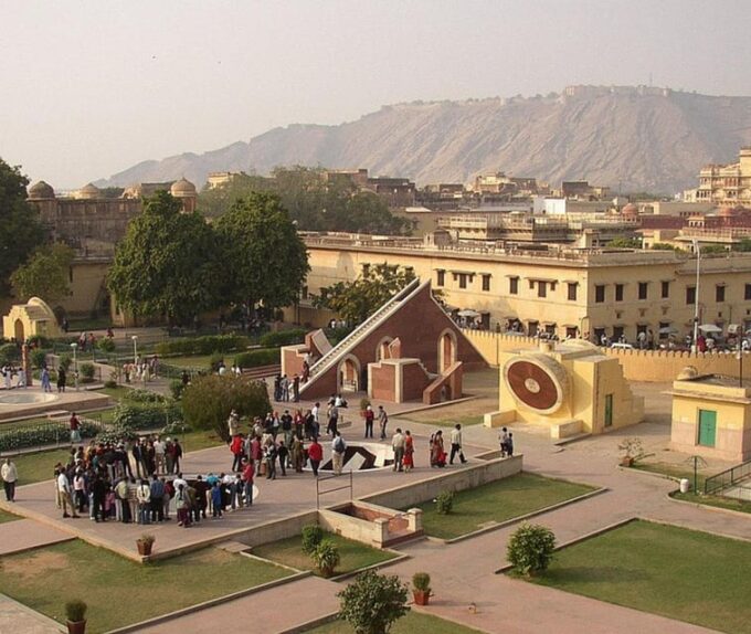 Delhi to Jaipur: Discover in One Day - Culinary Delights