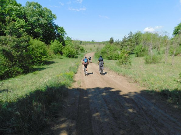 Deliblatska Peštera Bike Tour - Accessibility and Health Considerations
