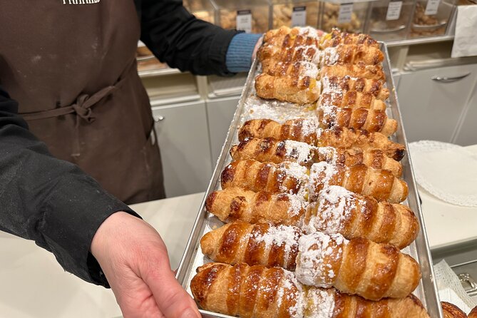 Delicious Milan Street Food Tour Tasting and Sightseeing With Local Guide - Meeting and End Points