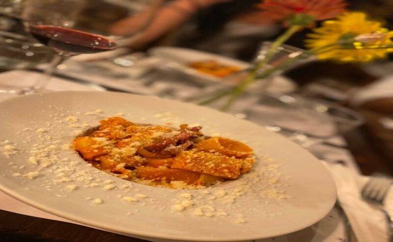 Delicious Roman Dinner & Juicy Roman History - Experience and Itinerary