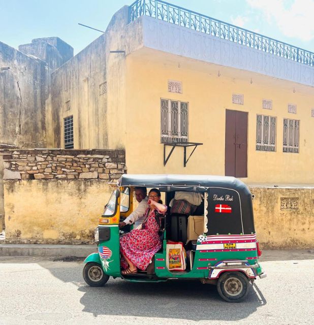 Delightful 2 Day Pink City Jaipur Sightseeing Tour By TukTuk - Customer Reviews