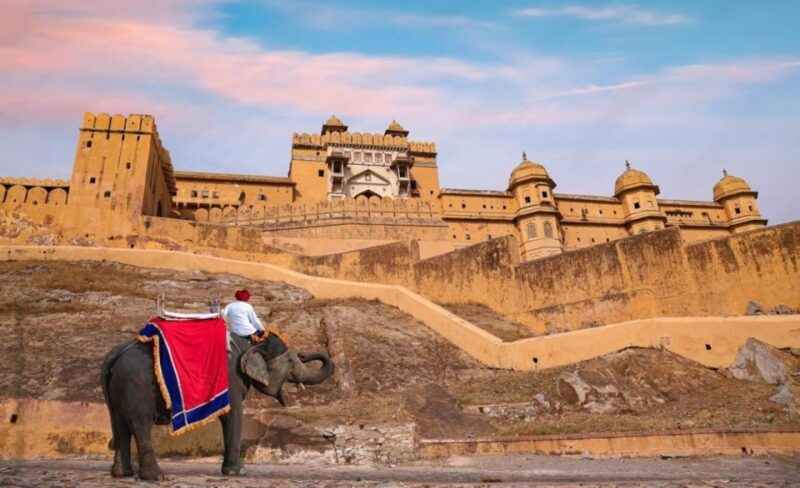 Delightful Jaipur Tour 3 Days & Dinner at Chokhi Dhani - Key Points
