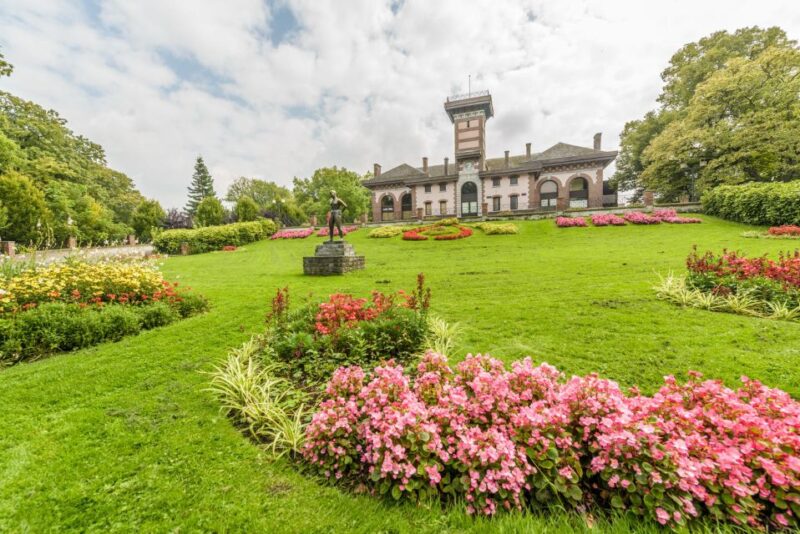 Delights of Central Mons - Romantic Tour - Tour Experience