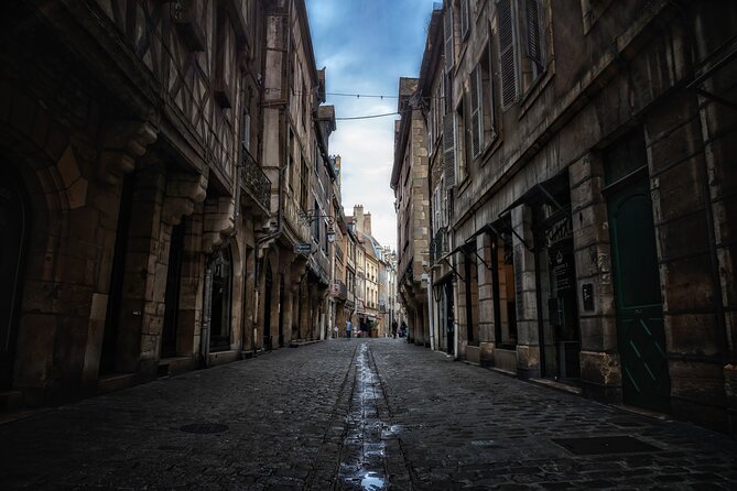 Delivery Through Time Quest Experience in Dijon - Exploring Dijons Historic Landmarks