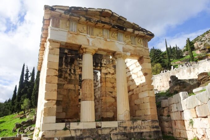 Delphi 2 Day Tour From Athens With Overnight in 4 Star Hotel - Important Information