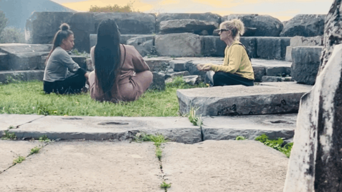 Delphi: 3-Day Ancient Greek Meditation Retreat With Kelly - Pricing and Booking