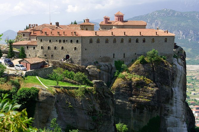 Delphi and Meteora 2 Days Small Group Tour From Athens - Accessibility and Transportation