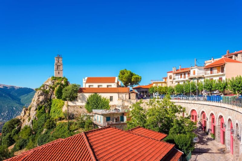 Delphi, Corycian Cave, and 300 Battlefield Private Tour - Cultural and Historical Insights