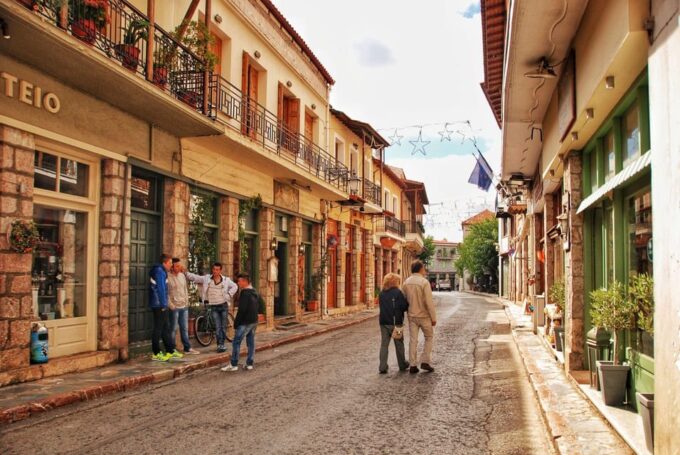 Delphi, Corycian Cave, and 300 Battlefield Private Tour - Exploring Delphi, Corycian Cave, and Thermopylae