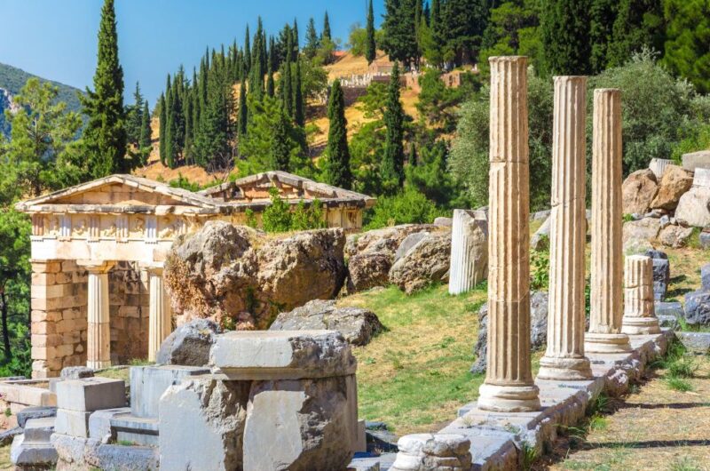 Delphi - Meteora - Detailed Itinerary