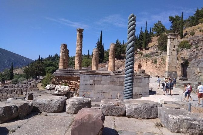 Delphi, Trip to the "Center of the Ancient World" From Athens - Mount Parnassus: The Mystical Backdrop