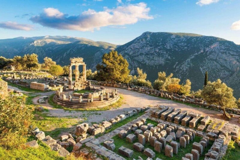 Delphi&Thermopylae Private Full Day Tour - 3D Information Center