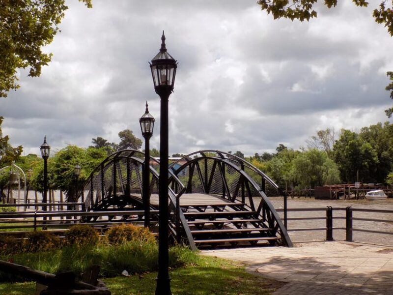Delta Premium Sailing Tour and Highlights of the Tigre City - Scenic Cruise Along the Río De La Plata