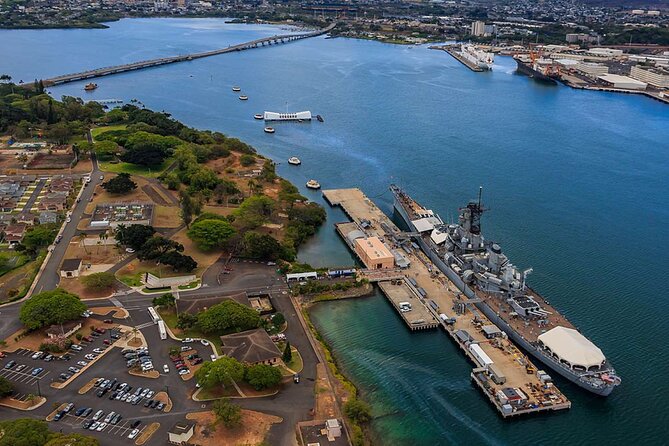 Deluxe Arizona Memorial and USS Missouri Battleship Tour - Operated by Hawaii Luxury Travel Concierge