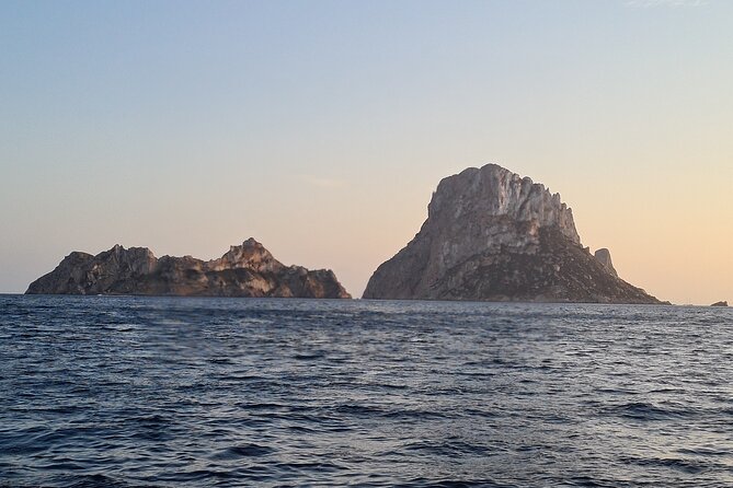 Deluxe Full-Day Private Sailing Tour in Ibiza & Formentera - Vessel and Amenities