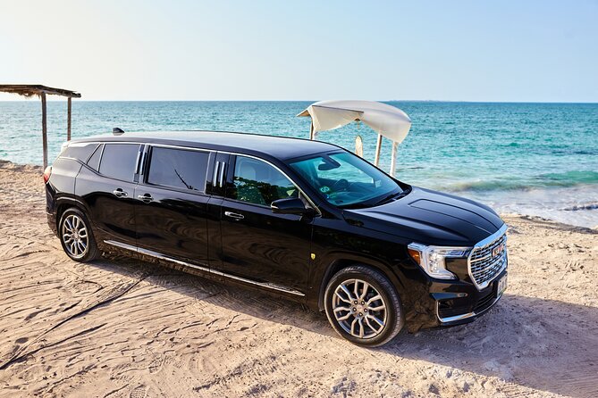 Deluxe GMC Limousine From Cancun Airport to Puerto Morelos - Inclusions and Amenities