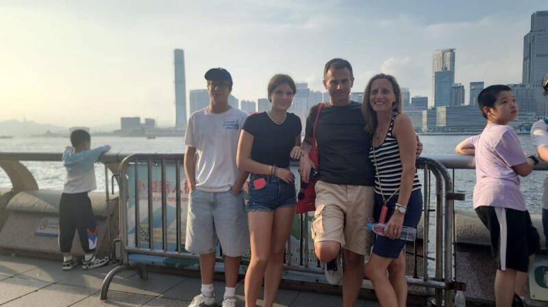 Deluxe Hong Kong City Tour With English Guide - Key Points