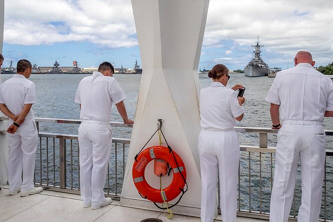 Deluxe Pearl Harbor, Arizona Memorial, and Visitor Center Tour - Included in the Tour