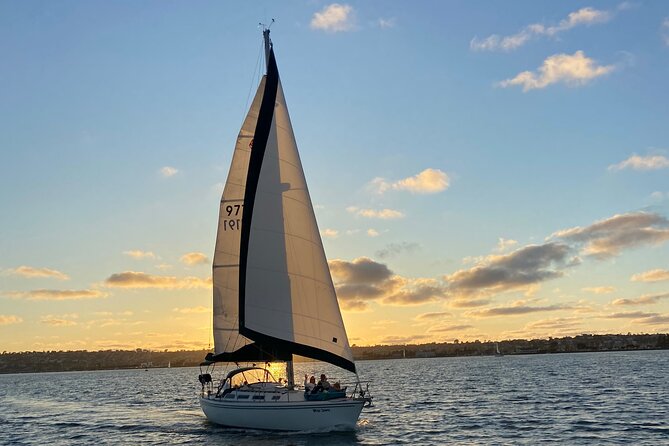 Deluxe Sunset Sail in San Diego - Experiencing the Sunset on the Water