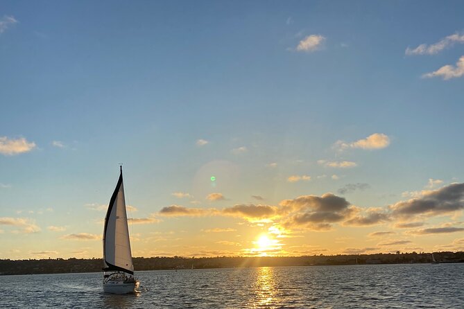 Deluxe Sunset Sail in San Diego - Returning to the Meeting Point