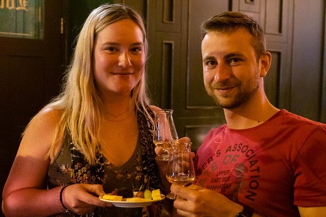 Deluxe Whiskey and Food Tasting in Dublin - Inclusions and Highlights