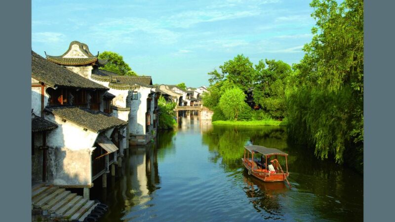 Delve Into Wuzhen Water Town: Private Tour From Shanghai - Itinerary