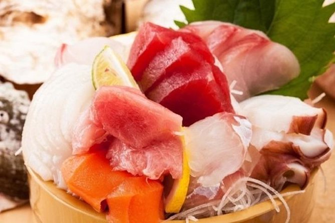 Demolition Show Sushi Making Classic Cafe Tour - Hands-on Kitchen Knife Skills