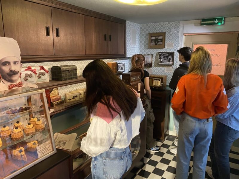 Den Bosch: Bossche Bollen Experience - Meeting Point and Location