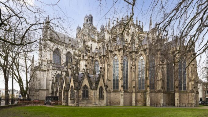 Den Bosch: Walking Tour With Audio Guide on App - Frequently Asked Questions