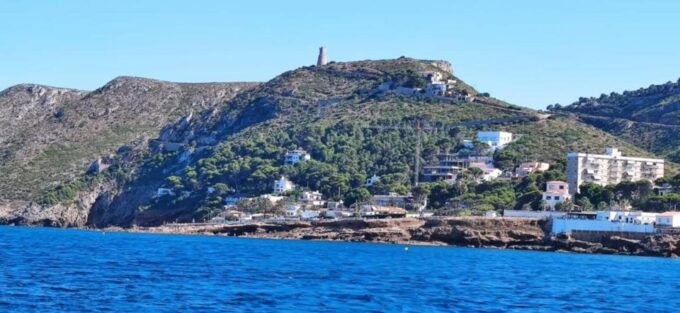 Denia: Cova Tallada Catamaran Tour and Swimming Stop - Customer Ratings and Feedback