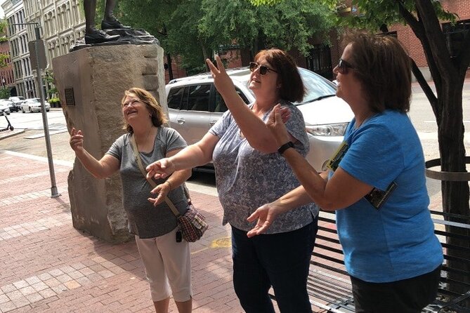 Denver City Scavenger Hunt by Crazy Dash - Interactive Smartphone App Features