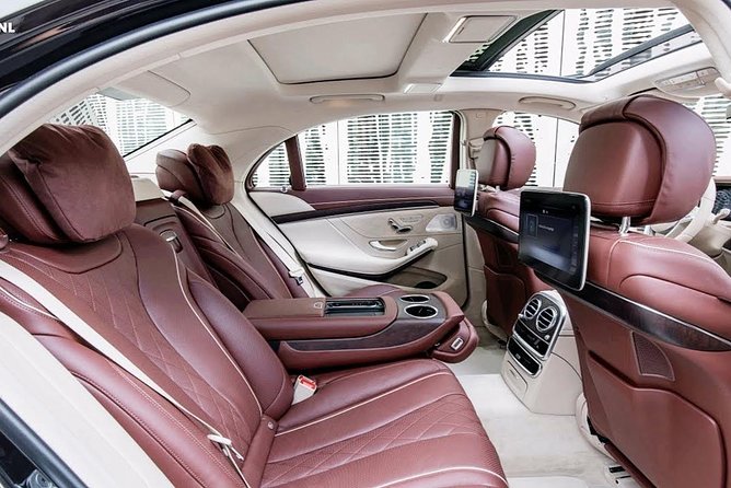 Departure by Luxury Sedan From DENver City to DENver Airport DEN - Luggage Policy