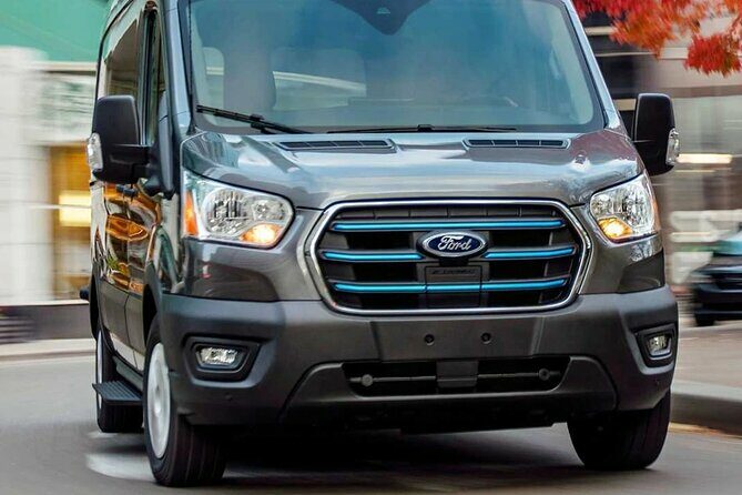 Departure by Van or Bus from Ottawa City to Ottawa Airport YOW - Why Choose This Transfer Service?