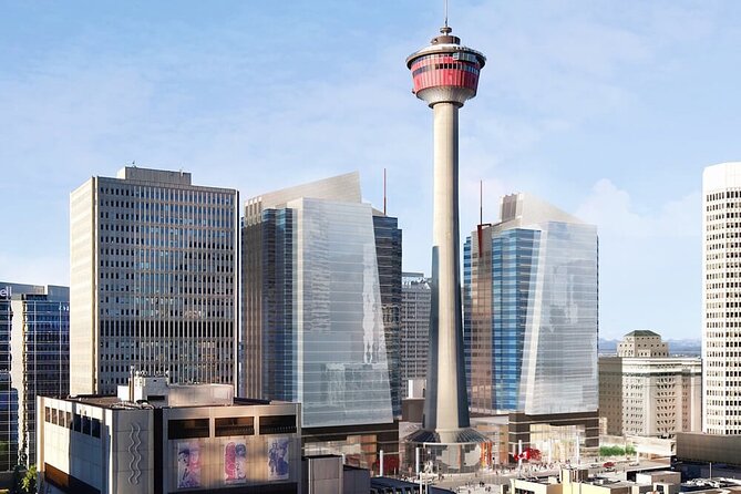 Departure Private Transfer: Calgary to Calgary Airport YYC in Luxury SUV - Providing a Comfortable Ride